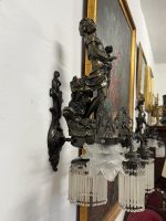 Suuri pronssinen seinävalaisin tyttöhahmolla – Belle Époque, Auguste Moreau -tyyliin, Ranska, 1900-luku (6652) - Image 2