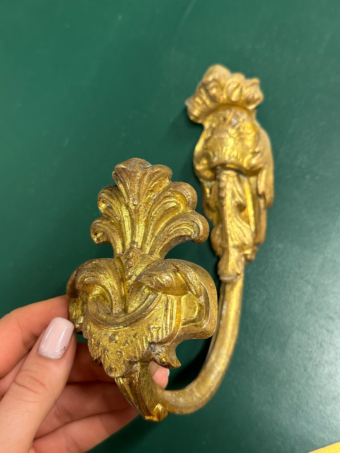 Bronze Curtain Tie-Back (3678) - Image 1