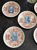 Pieci antīki fajansa šķīvji ar portretiem — Francija, Sarreguemines (Five Faience Plates) (6981) - Image 2