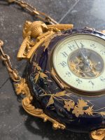 Grezns antīks porcelāna sienas pulkstenis — historisma stilā - antique french wall clock cartal porcelain bronze blue gold (6497) - Image 15
