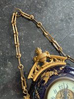 Grezns antīks porcelāna sienas pulkstenis — historisma stilā - antique french wall clock cartal porcelain bronze blue gold (6497) - Image 13