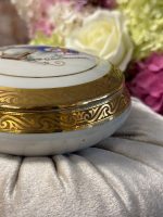 porcelāna trauciņš ar vāciņu ar svētbildes motīvu (7143) - Image 6