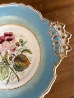 Porcelāna, kūku/saldumu šķīvis uz "kājiņu", vidēja izmēra (5874) - Image 2