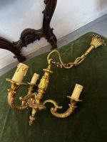 Maza Izmēra Lampa, 3 Spuldzes, Vidēji Smaga (4631)