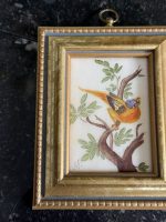 miniatūra glezniņa uz auduma, zelta krāsas rāmī, viegla pēc svara (6554) - Image 3