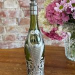 Pudele vīnam, zaļš stikls ar metāla elementiem, tilpums 750ml (5995)