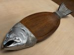 Liela izmēra koka, servējamā paplāte ar zivs motīvu (5722) - Image 3