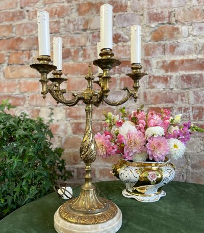Bordlampe på stenbase, tung, mellemstor (2608)