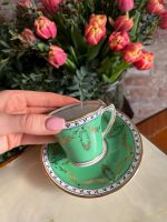 Porcelāna tējas/kafijas krūze ar šķīvi, Maza Izmēra (2991) - Image 5