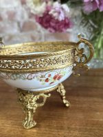 izsmalcināts, apgleznots porcelāna trauciņš, neliela izmēra (5944) - Image 3