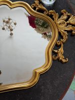 Zeltīts sienas spogulis ar akanta kroni — Luija XV stilā (Gilt Rococo Wall Mirror in Louis XV Style) (7091) - Image 10