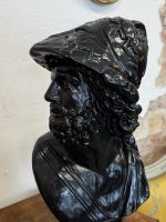 Ajaks Lielais — Antīkā Grieķu Mitoloģija / Neoklasicisms, Eiropa, 20. gs. · Mākslinieciskais ģipsis, melnā krāsā, vidēja smaguma (6001) - Image 4
