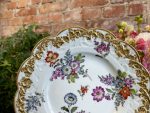 Porcelāna šķīvis, maza izmēra ar ļoti smalku detalizāciju, gleznojumiem (25570) - Image 4