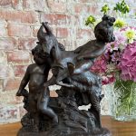 Terracottafigur - putti med ged, Neorokoko, Frankrig (5979)