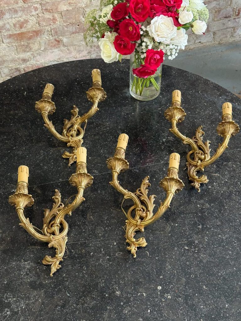 4 stk. væglamper i bronze, mellem størrelse (7038)