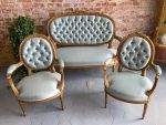 Grezns zeltīts salona mēbeļu komplekts ar gaiši zilu zīda apdari — Luija XVI stilā, (Antique gilded salon suite light blue silk) (2414) - Image 2