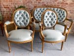 Grezns zeltīts salona mēbeļu komplekts ar gaiši zilu zīda apdari — Luija XVI stilā, (Antique gilded salon suite light blue silk) (2414) - Image 3