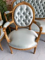 Grezns zeltīts salona mēbeļu komplekts ar gaiši zilu zīda apdari — Luija XVI stilā, (Antique gilded salon suite light blue silk) (2414) - Image 9