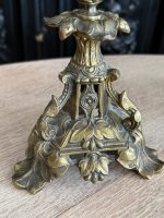 Bronzas Svečturu Pāris Četrām Svecēm ar Tulpju Ornamentiku — Historicisms, Francija/Beļģija, 19.gs. (5818) - Image 4