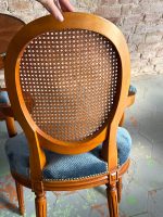 Fauteuil Krēsli ar Cannage Sietu un Zilu Samtu — Luija XVI stils, Francija, 20.gs. (6580) - Image 21