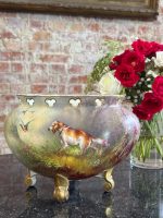 Painted porcelain cachepot with hunting motif — Neo-Rococo style (7066) - Image 2