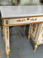 Konsole ar Marmora Virsmu un Zeltītiem Kokgriezumiem — Louis XVI stils, 20. gs. vidus (5709) - Image 6