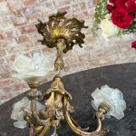 Grezna griestu lampa ar stikla kupoliem, neliela izmēra, 3 spuldzēm (7073)