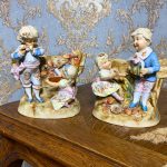 Porcelāna figūru trauciņi ar smalku detalizāciju, maza izmēra, 2 gab (372)