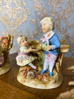 Porcelāna figūru trauciņi ar smalku detalizāciju, maza izmēra, 2 gab (372) - Image 2
