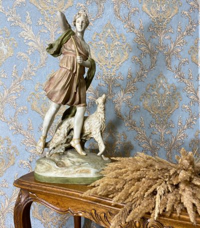 Stor Royal Dux porcelænsfigur, Diana, Artemis, stor størrelse
