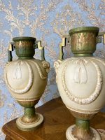 Lielas porcelāna vāzes, bēšā, zaļā un zelta krāsā, 2 gab (377) - Image 8