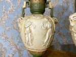 Lielas porcelāna vāzes, bēšā, zaļā un zelta krāsā, 2 gab (377) - Image 6