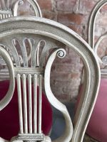 Koka krēslu komplekts ar līras atzveltni un samtu — Luija XVI stilā (Set of 6 Painted Wood Lyre-Back Chairs) (6481) - Image 15
