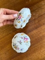 porcelāna trauciņš ar vāciņu, lādīte ar ziedu motīviem, maza izmēra (5899) - Image 5