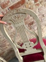 Koka krēslu komplekts ar līras atzveltni un samtu — Luija XVI stilā (Set of 6 Painted Wood Lyre-Back Chairs) (6481) - Image 20