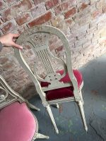Koka krēslu komplekts ar līras atzveltni un samtu — Luija XVI stilā (Set of 6 Painted Wood Lyre-Back Chairs) (6481) - Image 22