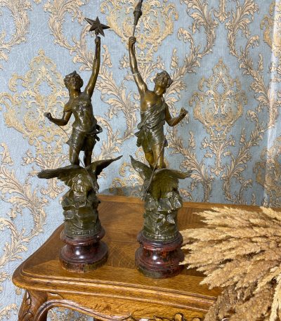 Spelter figurpar, kvinde og mand med ørn, "LA NUIT", "LE JOUIR"