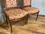 Pair of Louis XVI chairs with bow carving, walnut (389) - Image 6