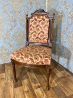 Pair of Louis XVI chairs with bow carving, walnut (389) - Image 8