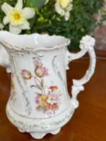 Porcelāna piena krūze ar ziedu detaļām, maza izmēra (3121) - Image 6