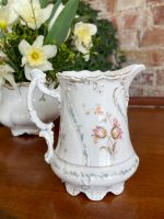 Porcelāna piena krūze ar ziedu detaļām, maza izmēra (3121) - Image 8