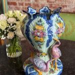 Stor antik portugisisk fajancevase med fugle - Vestal Alcobaça, midten af 1900-tallet