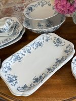 Antīka fajansa pusdienu servīze ar zilu ziedu dekoru — "Ortus" (Antique blue and white faience dinner service with floral decor) (5900) - Image 10