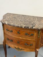Koka Kumode ar Marmora Virsmu, 2 Atvilknes, Vidēja Izmēra (5260) - Image 5