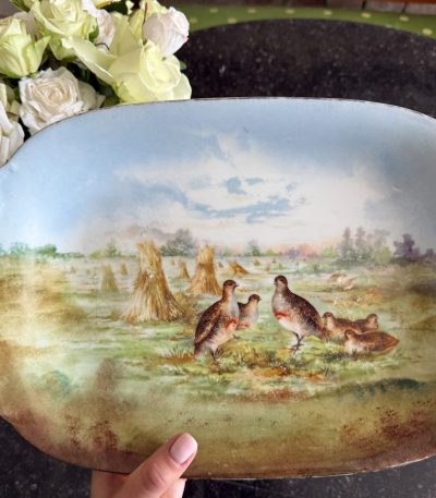 Antik fransk Limoges oval serveringsfad med ryper (6757)