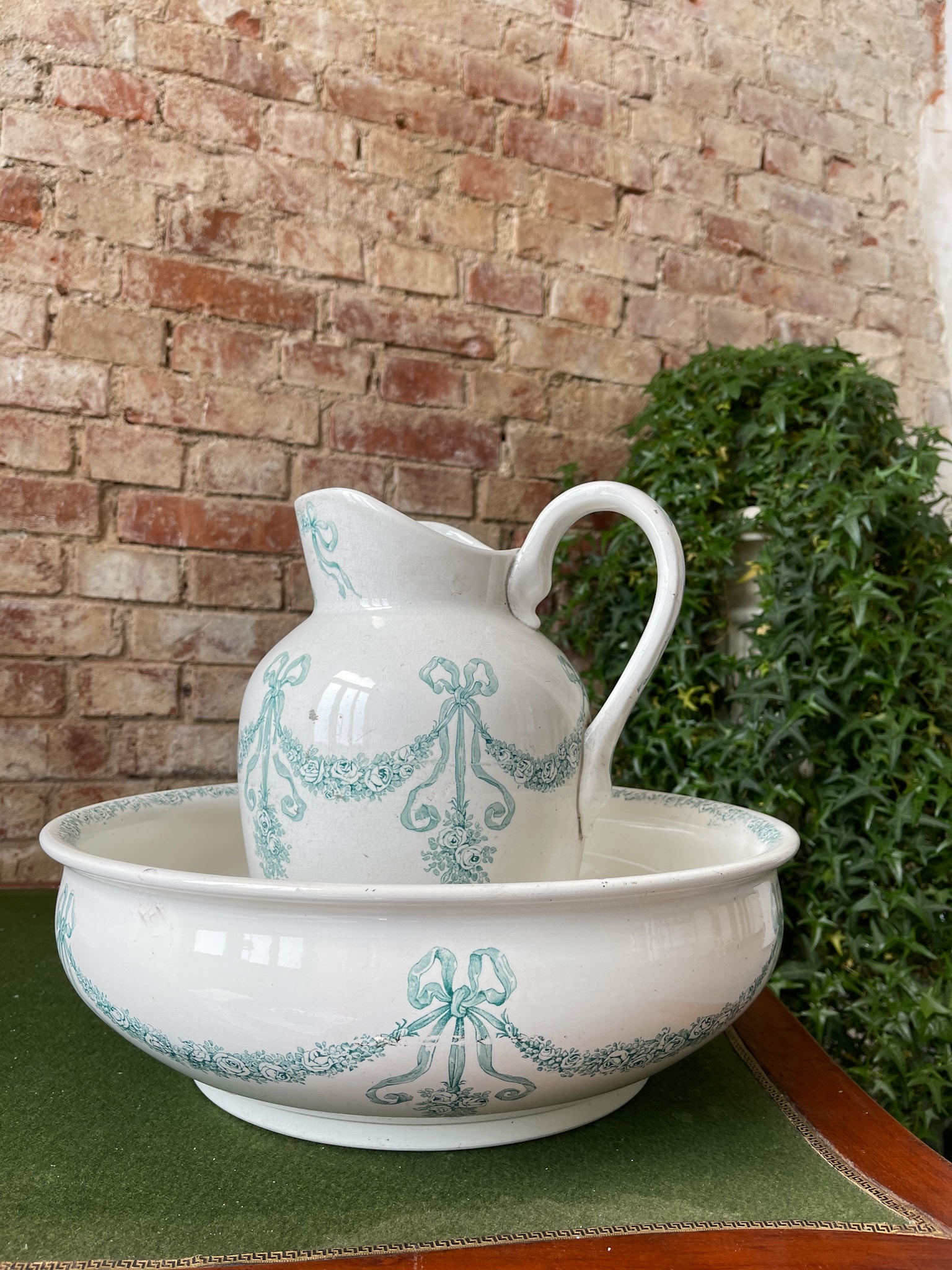 IMG_9814 antique ceramic wash basin pitcher bowl malmaison 2230