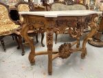 Monumentāla Koka Konsole ar Balto Marmora Virsmu un Rocaille Grebumu — Louis XV / Baroque, Francija, ap 1720.–1780. (4478) - Image 13