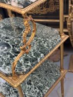 Trīsstāvīgs galds ar zaļu marmoru — Neoklasicisma stilā (Three Tier Marble Side Table) (7025) - Image 8