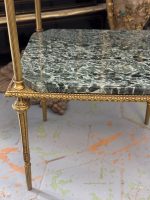 Trīsstāvīgs galds ar zaļu marmoru — Neoklasicisma stilā (Three Tier Marble Side Table) (7025) - Image 13
