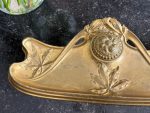 Plateau de bureau Art Nouveau en bronze — Feuilles de châtaignier, France, vers 1900 (6718) – Image 4